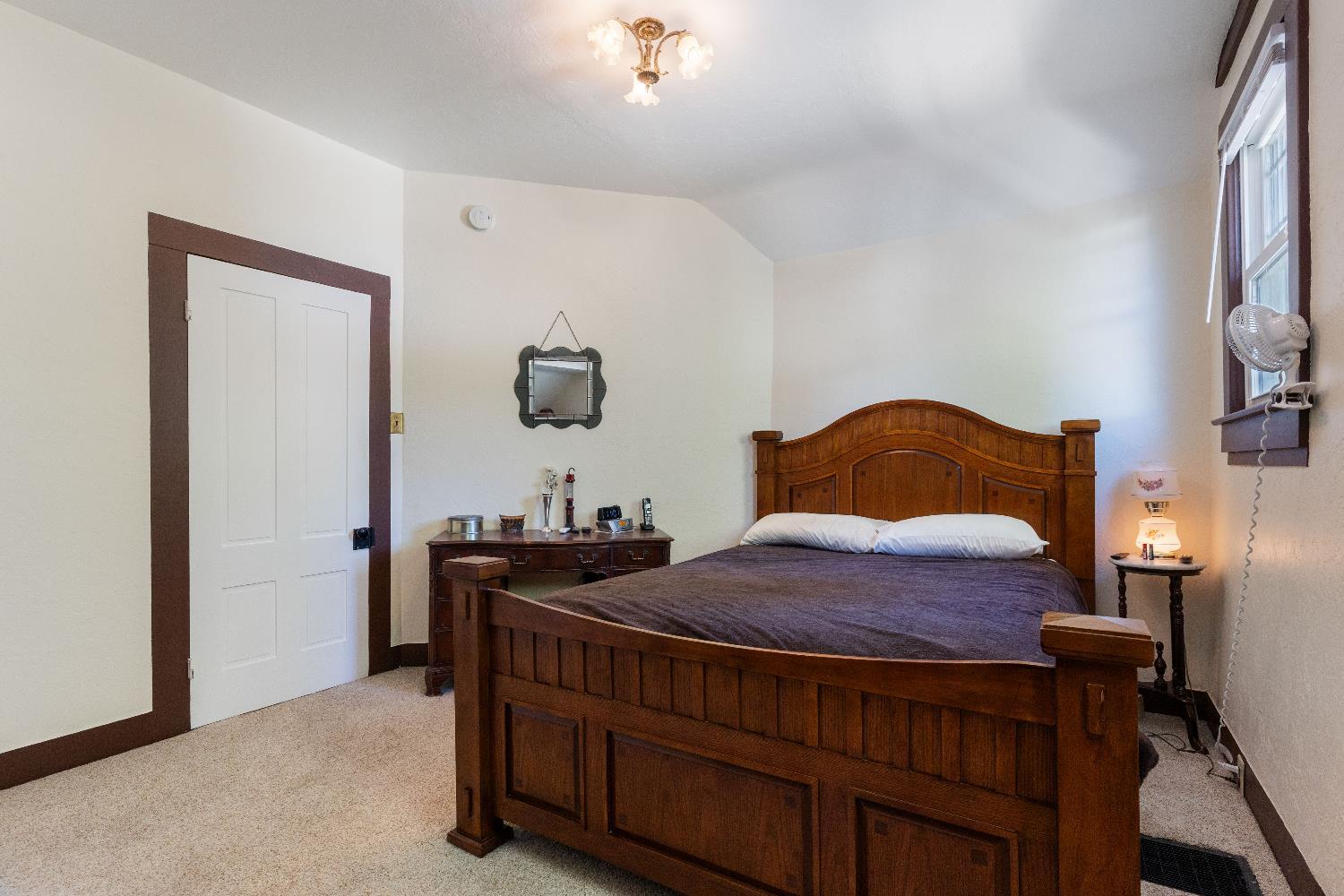 Grass Valley, California, 95945, United States, 2 Bedrooms Bedrooms, ,2 BathroomsBathrooms,Residential,For Sale,1928164
