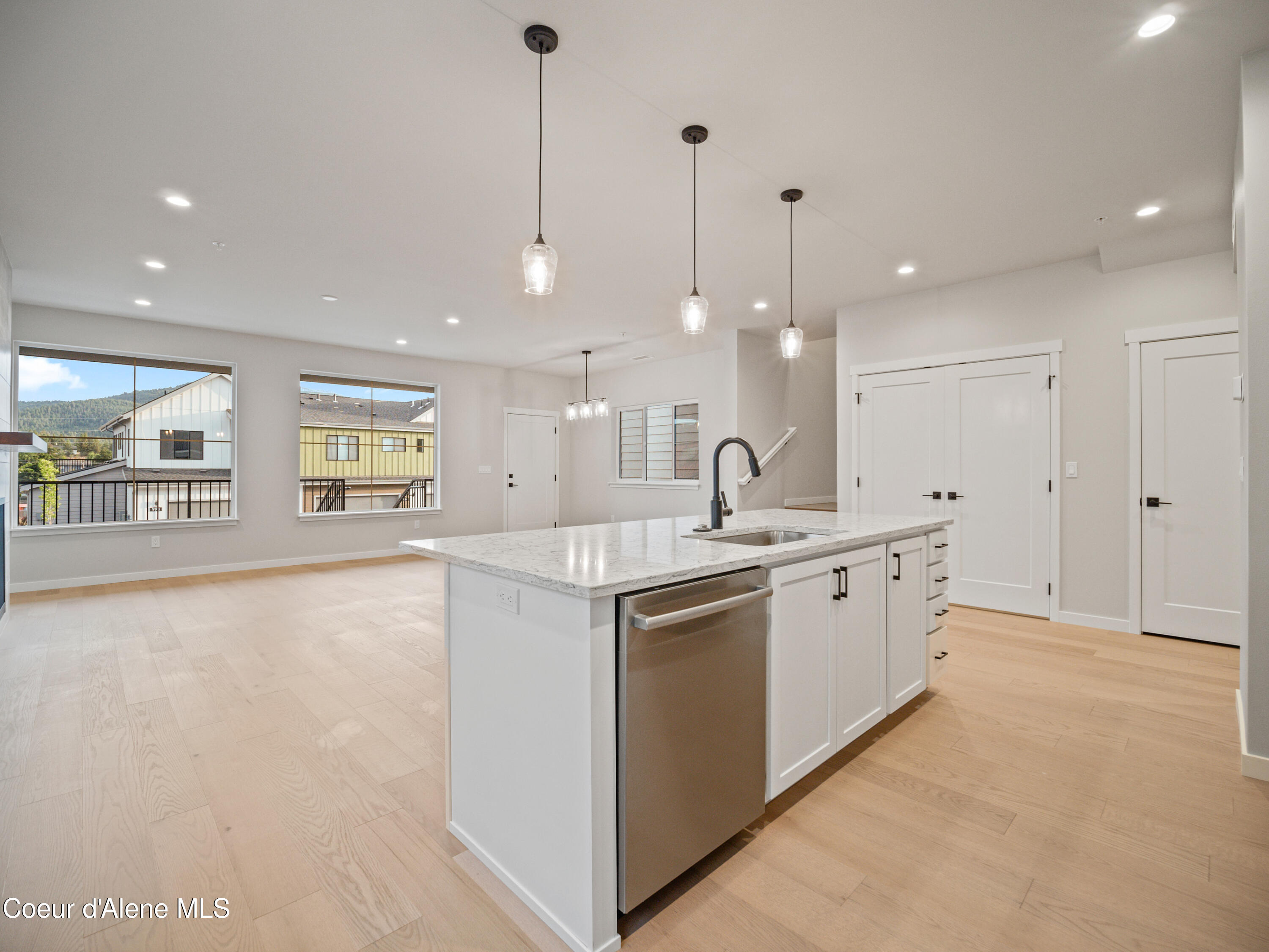 Post Falls, Idaho, 83854, United States, 4 Bedrooms Bedrooms, ,3 BathroomsBathrooms,Residential,For Sale,1911727