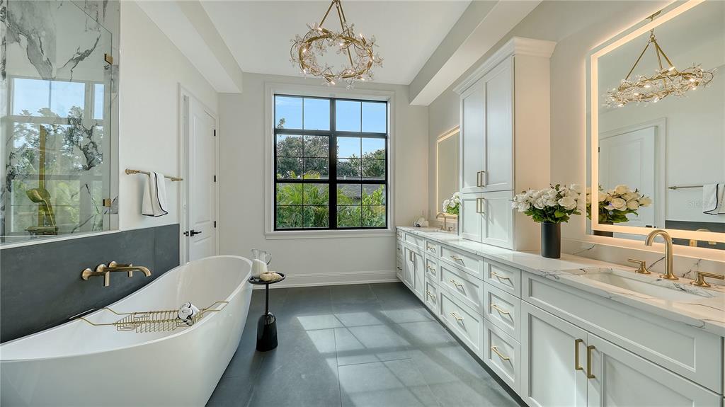 Sarasota, Florida, 34242, United States, 4 Bedrooms Bedrooms, ,6 BathroomsBathrooms,Residential,For Sale,2003081