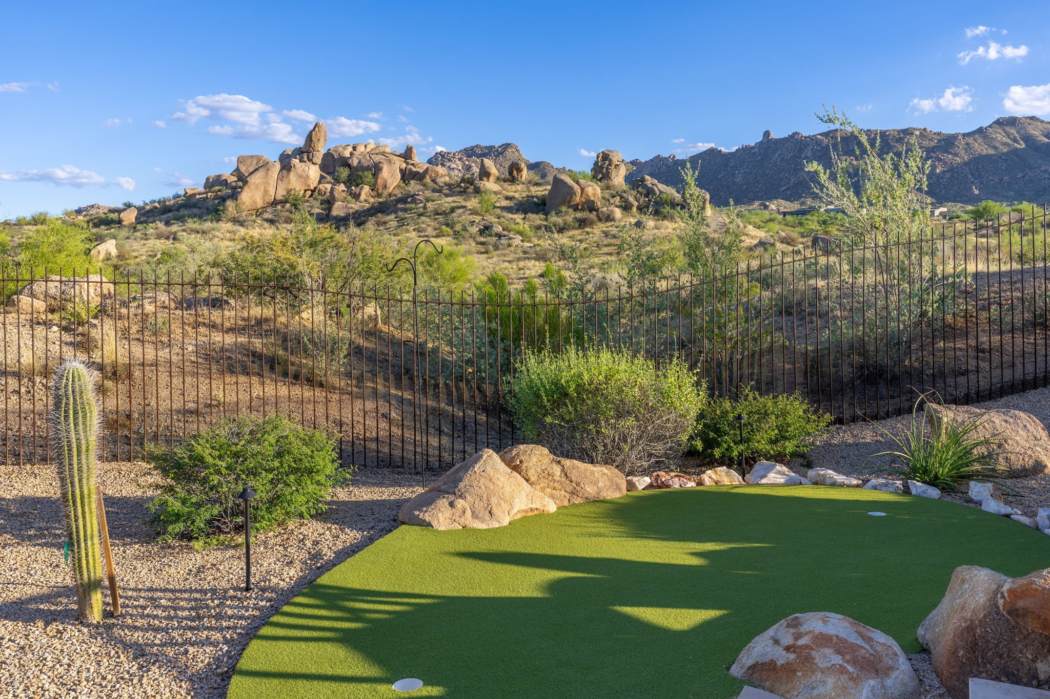  12423 E Desert Vista Dr  Scottsdale, AZ - 物件實景