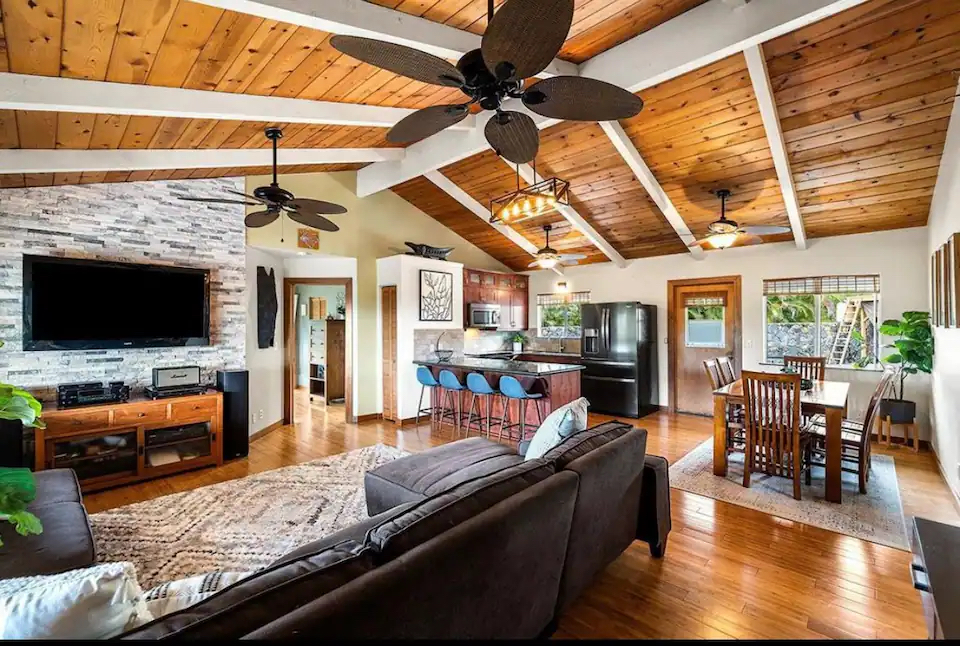 Kailua-Kona, Hawaii, 96740, United States, 3 Bedrooms Bedrooms, ,2 BathroomsBathrooms,Residential,For Sale,1950815