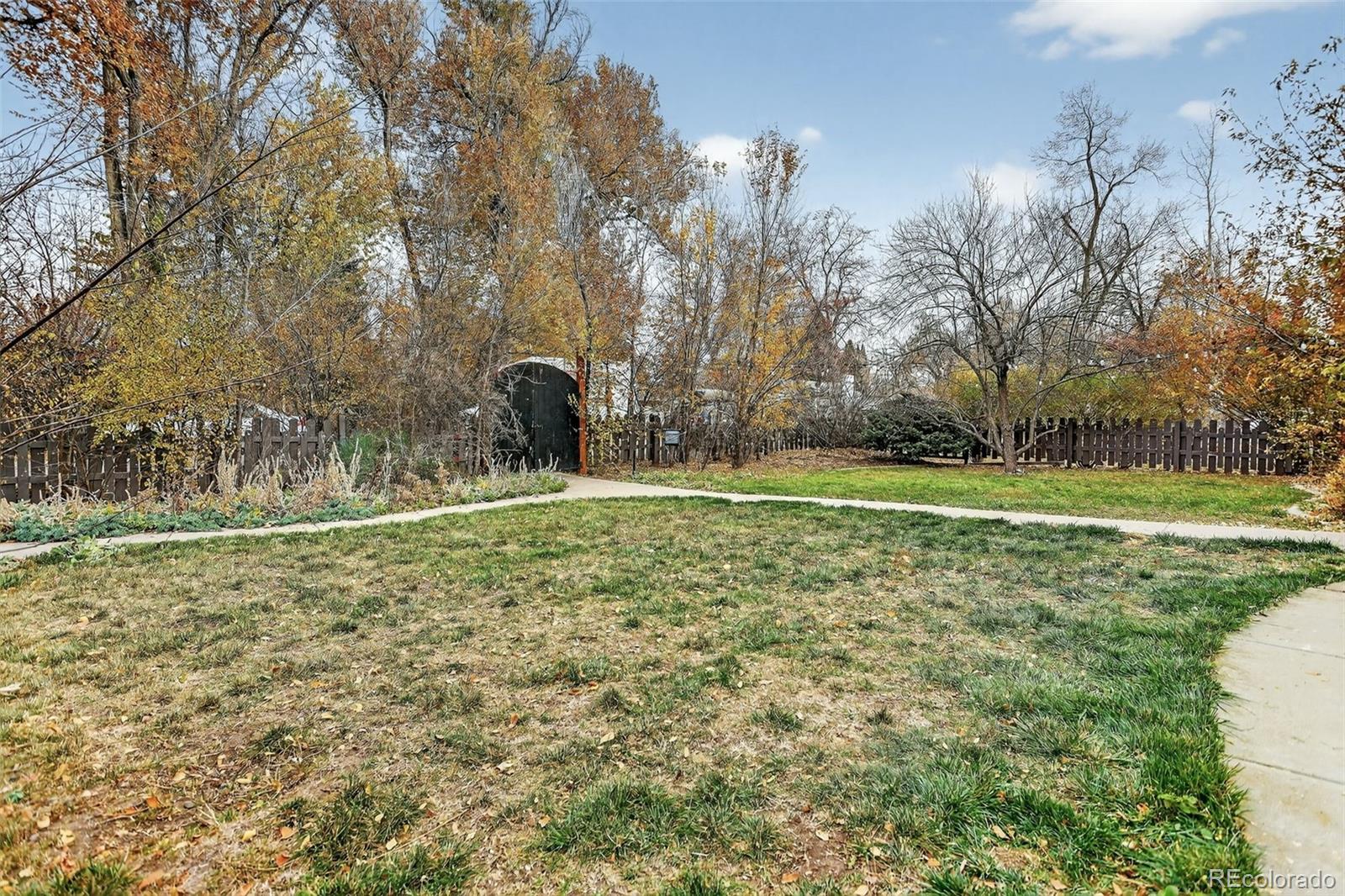 Lakewood, Colorado, 80215, United States, 4 Bedrooms Bedrooms, ,3 BathroomsBathrooms,Residential,For Sale,1991783