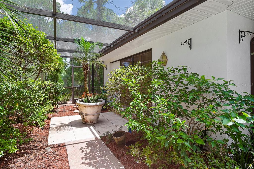 Weeki Wachee, Florida, 34607, United States, 4 Bedrooms Bedrooms, ,5 BathroomsBathrooms,Residential,For Sale,2009705