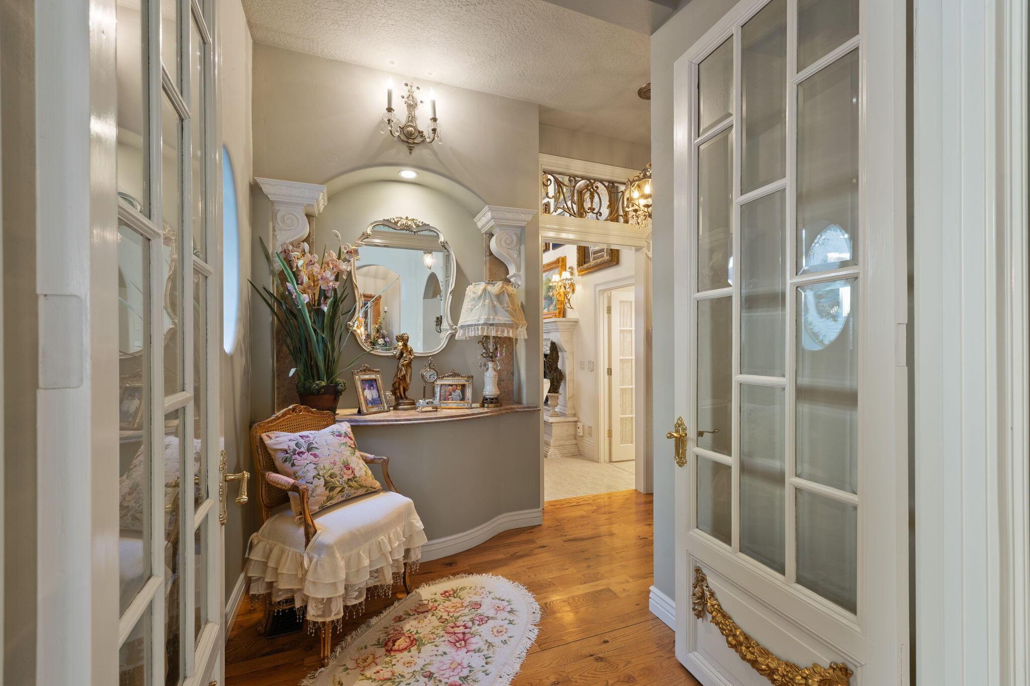 Salt Lake City, Utah, 84121, United States, 5 Bedrooms Bedrooms, ,6 BathroomsBathrooms,Residential,For Sale,1974562