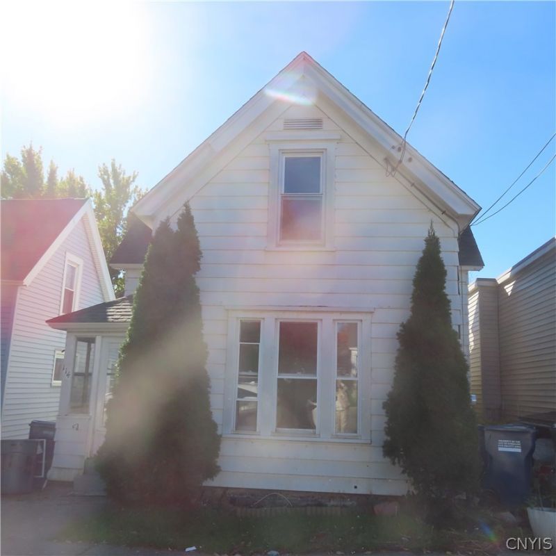 Vann St, Syracuse, NY 13206