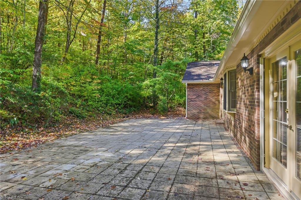 Winston-Salem, North Carolina, 27106, United States, 4 Bedrooms Bedrooms, ,3 BathroomsBathrooms,Residential,For Sale,1970256