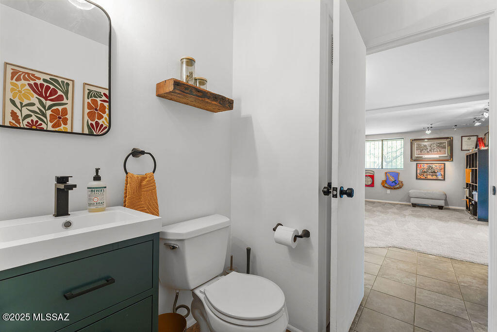 Tucson, Arizona, 85750, United States, 4 Bedrooms Bedrooms, ,3 BathroomsBathrooms,Residential,For Sale,1818132