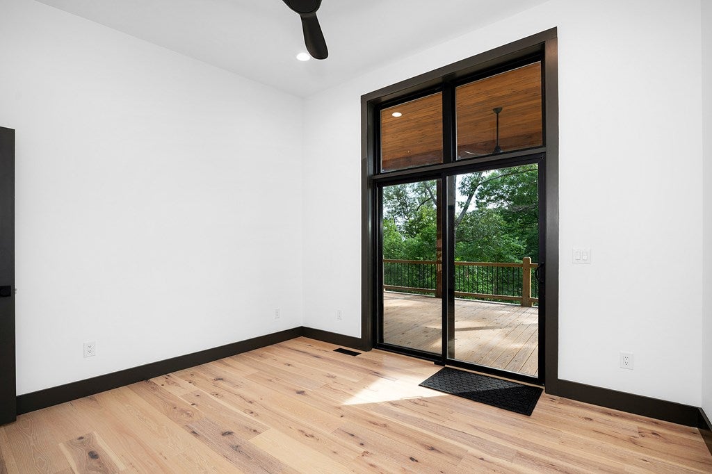 Ellijay, Georgia, 30540, United States, 3 Bedrooms Bedrooms, ,3 BathroomsBathrooms,Residential,For Sale,1840350