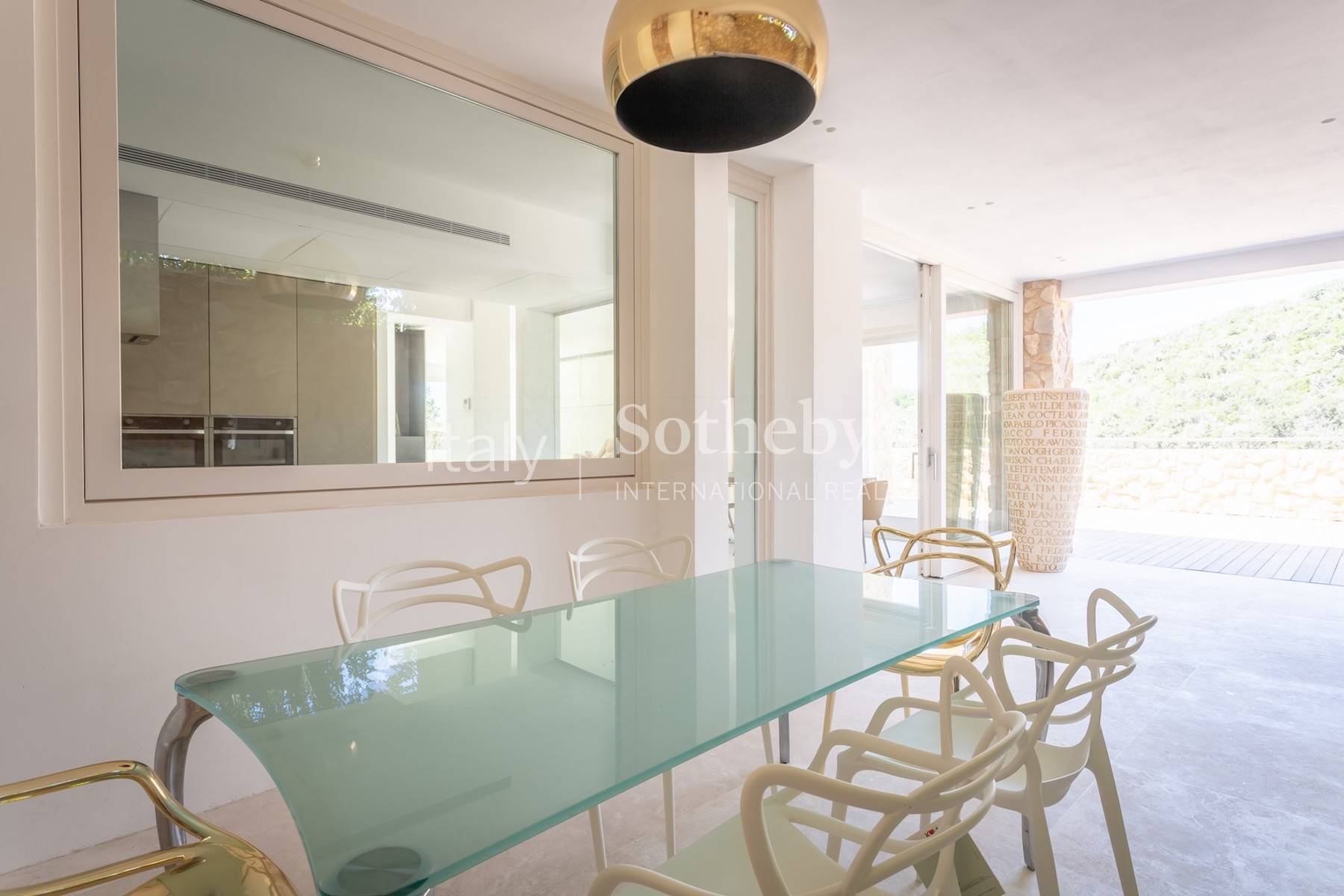  Stunning contemporary-style villa with sea view - 物件實景