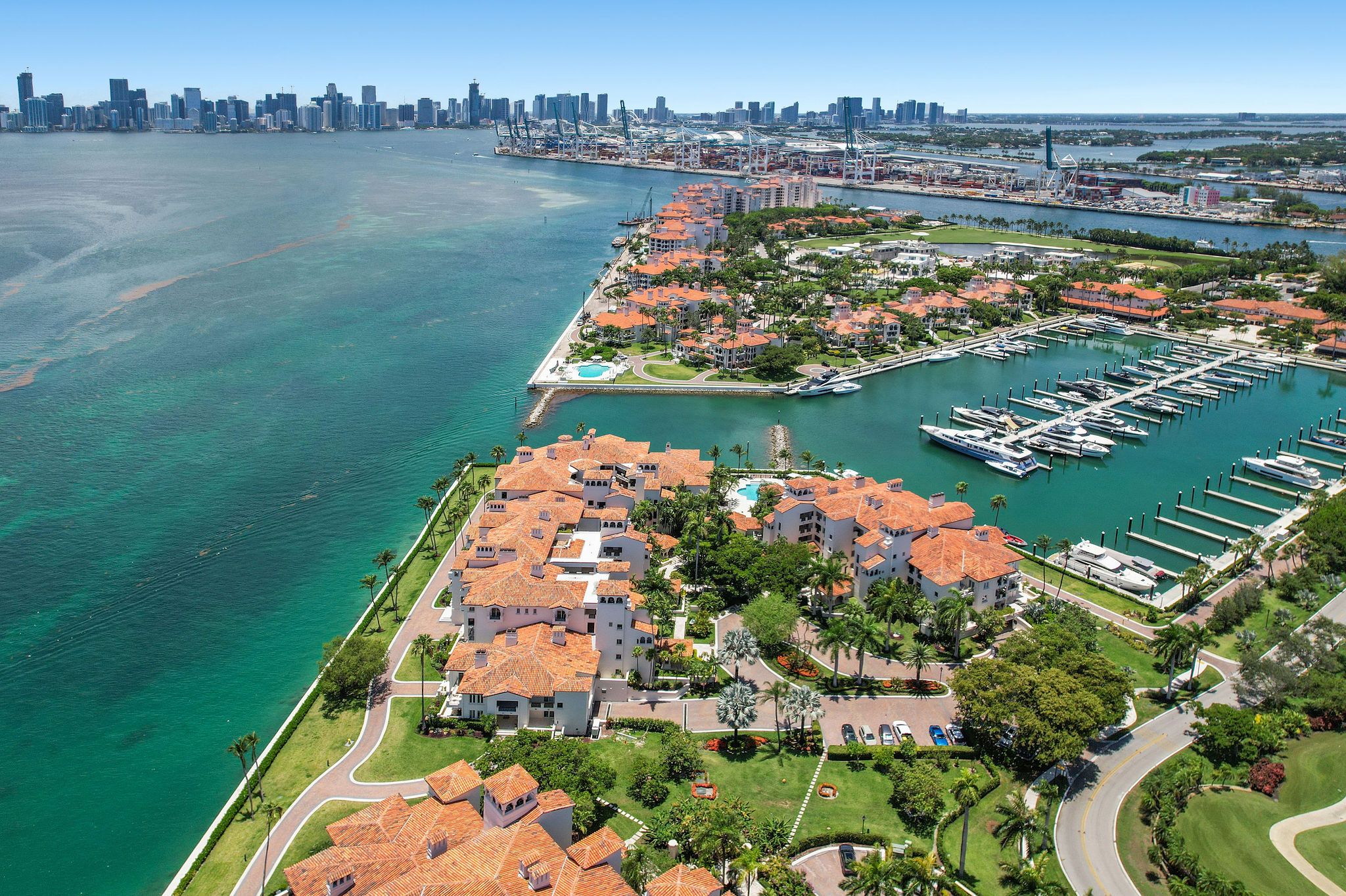  2432 Fisher Island Dr, Miami Beach, FL, 33109 - 物件實景