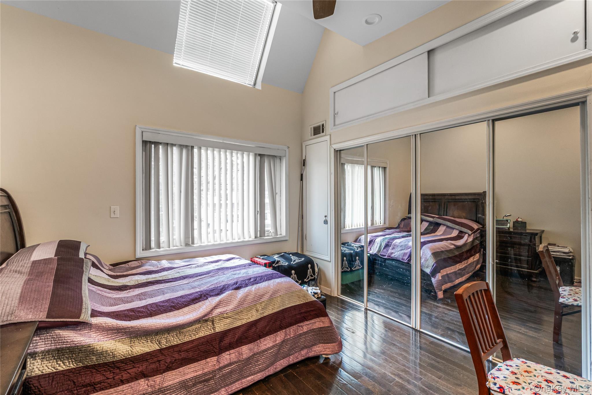  2049 E 71st Street, Brooklyn, NY, 11234 - 物件實景