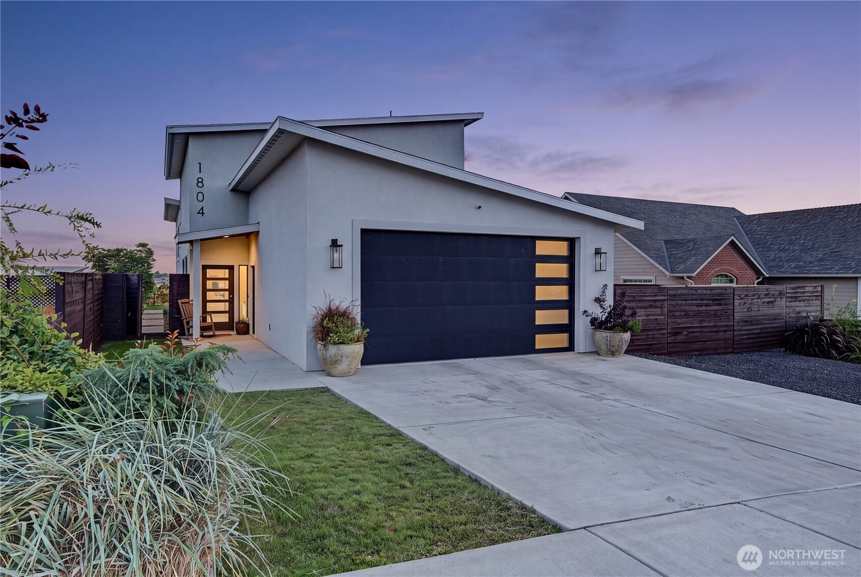 Beaumont Dr, Moses Lake, WA 98837