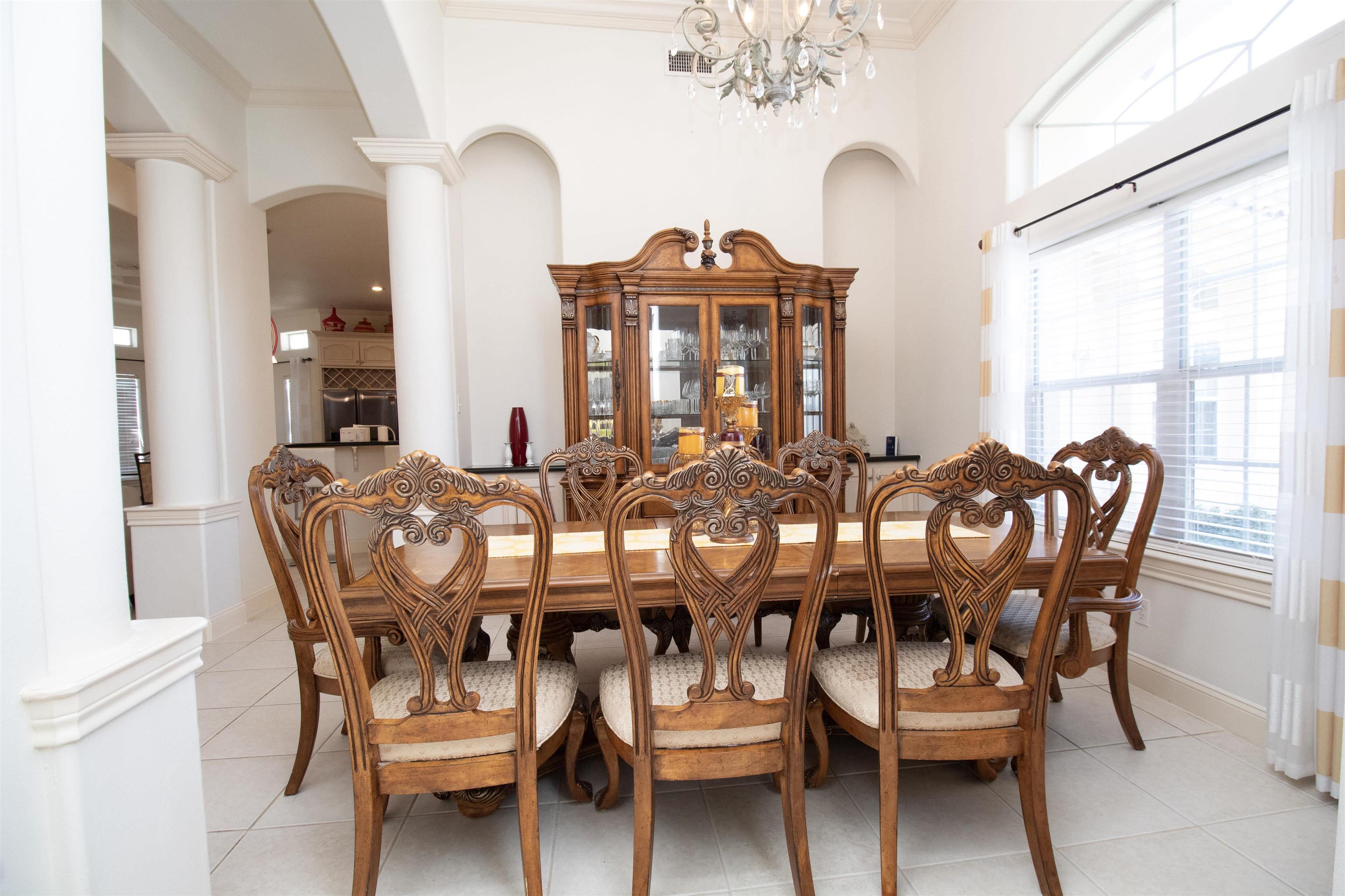 Laredo, Texas, 78041, United States, 4 Bedrooms Bedrooms, ,5 BathroomsBathrooms,Residential,For Sale,1787363