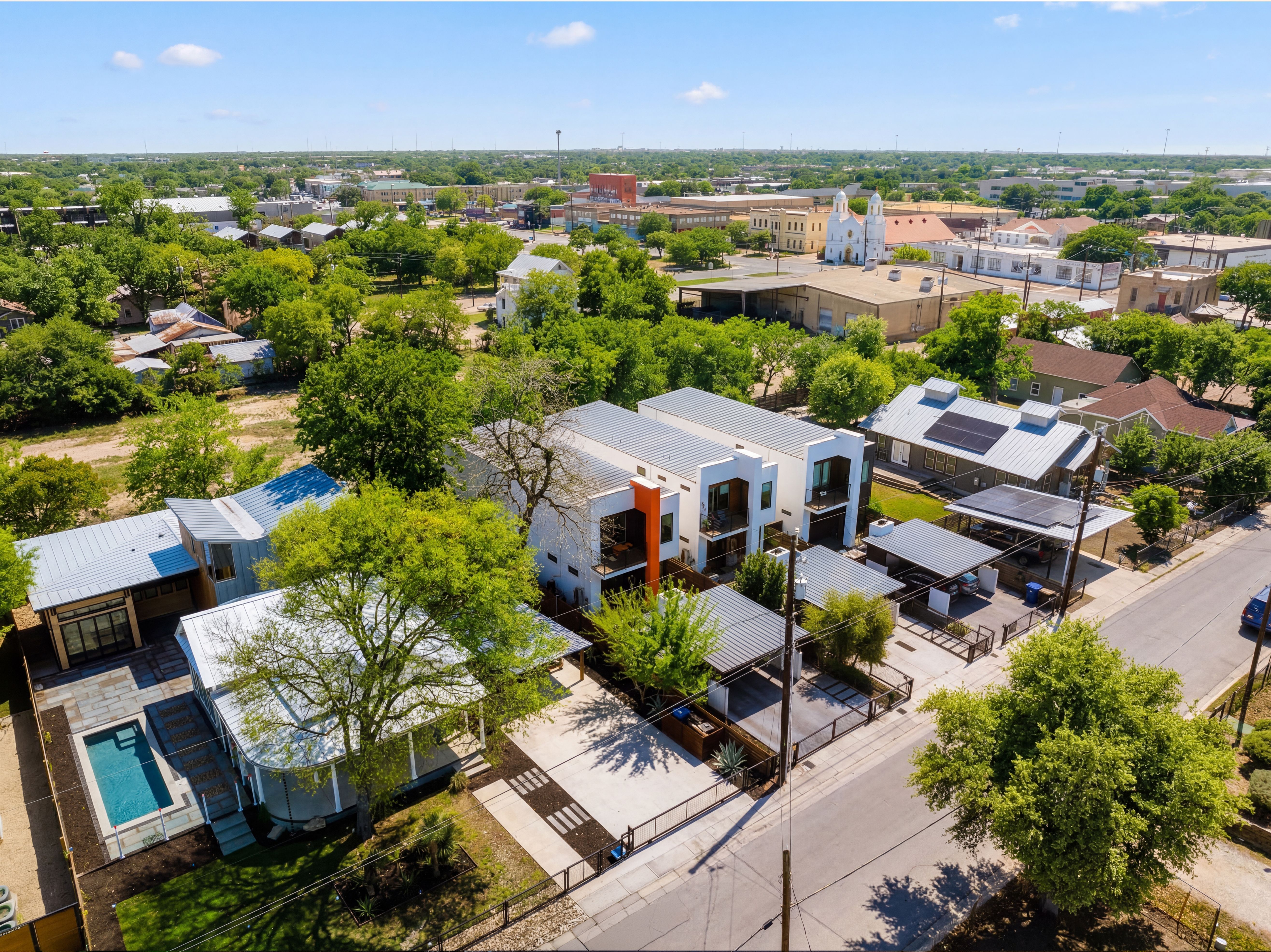  Stunning Custom Contemporary Abode in Southtown - 物件實景