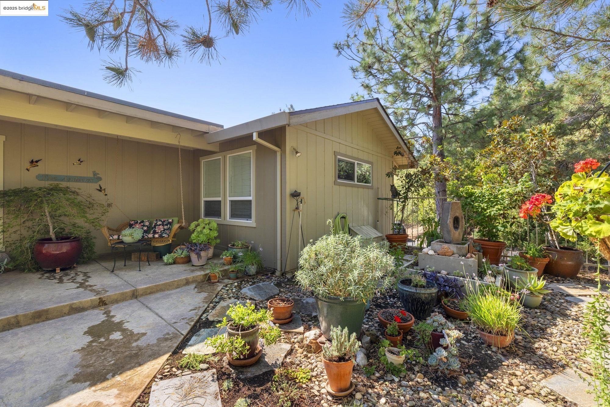 Columbia, California, 95310, United States, 3 Bedrooms Bedrooms, ,2 BathroomsBathrooms,Residential,For Sale,1705256