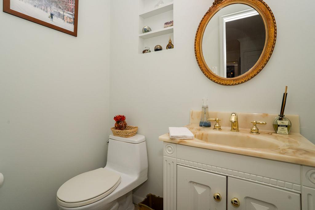 Oceanside, New York, 11572, United States, 3 Bedrooms Bedrooms, ,3 BathroomsBathrooms,Residential,For Sale,1908521