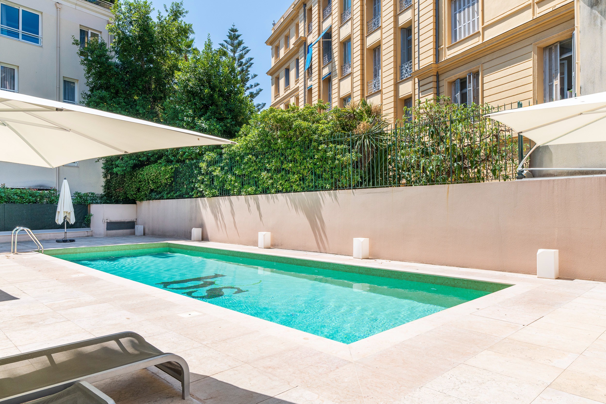  Beaulieu-sur-Mer elegant 141.45 sqm apartment with terrace and pool in a modern… - 物件實景
