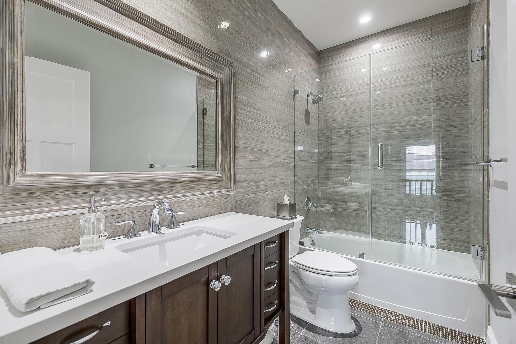  606 S Barton Street, Arlington, VA, 22204 - 物件實景