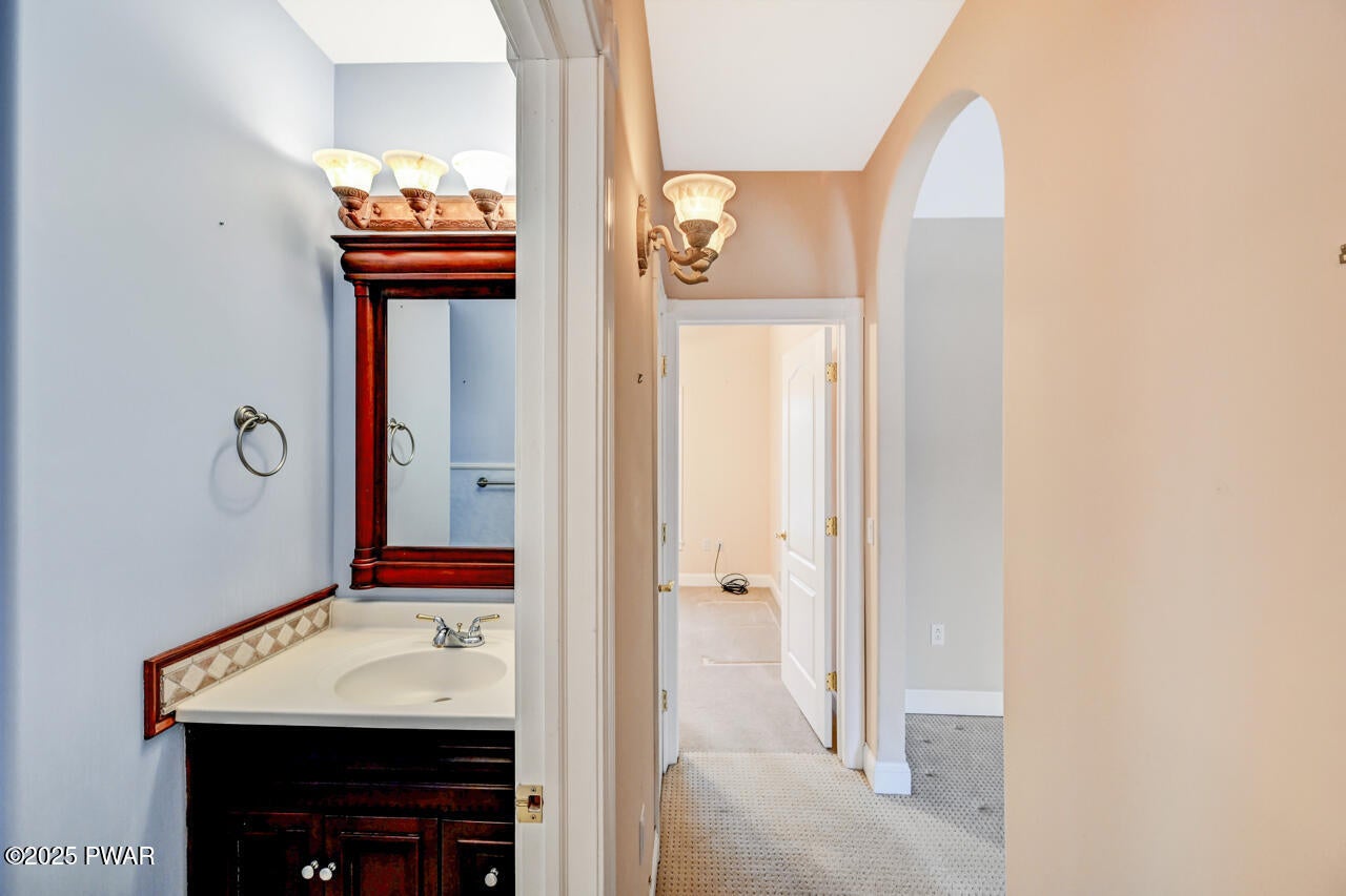 Lords Valley, Pennsylvania, 18428, United States, 3 Bedrooms Bedrooms, ,3 BathroomsBathrooms,Residential,For Sale,2005148