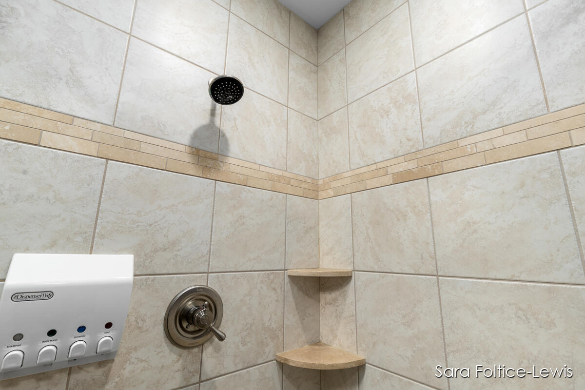 Grandville, Michigan, 49418, United States, 4 Bedrooms Bedrooms, ,3 BathroomsBathrooms,Residential,For Sale,1937298