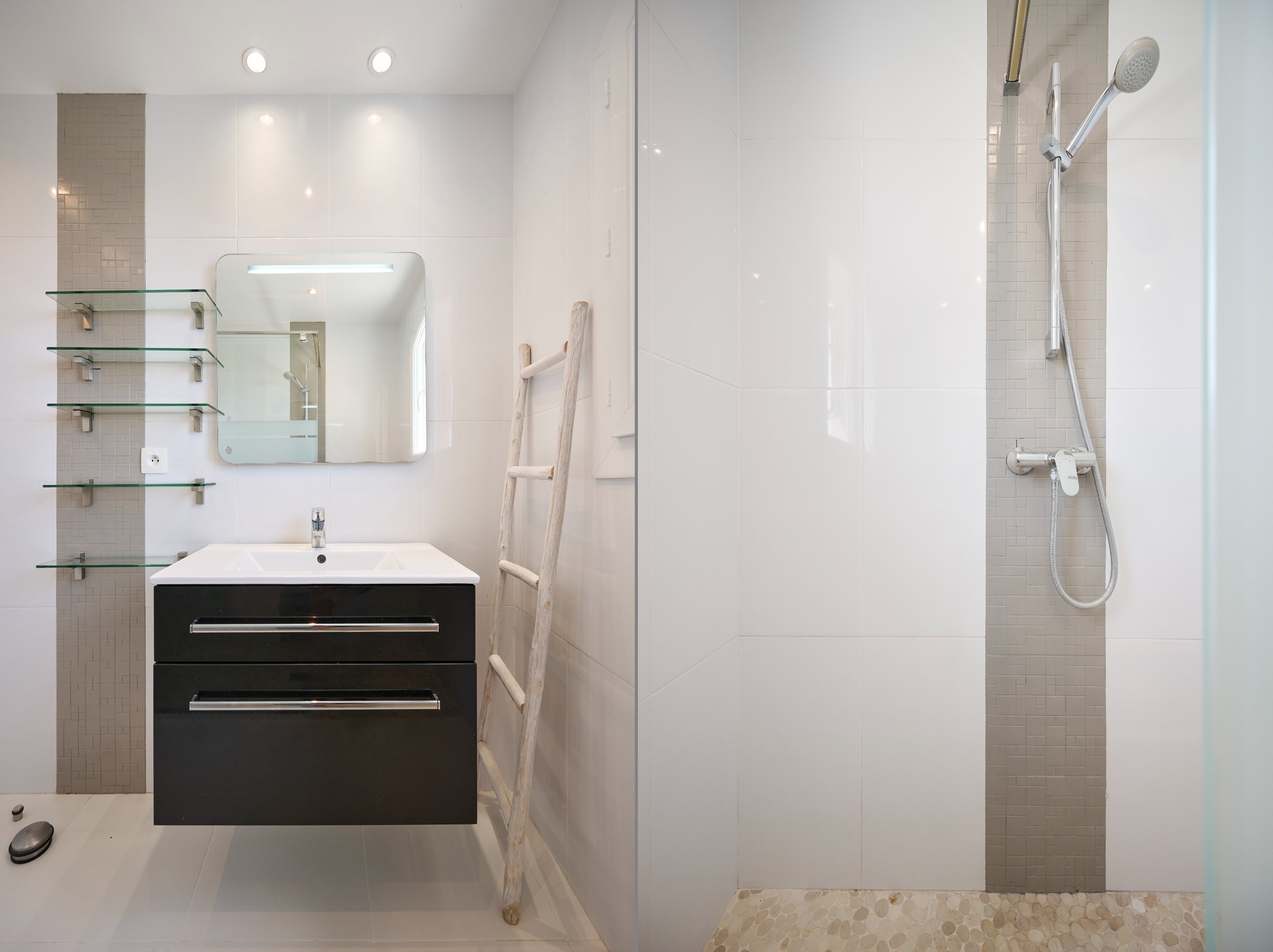  Charming Villa in Théoule-sur-Mer with Southwest Exposure and Panoramic Sea Vie… - 物件實景