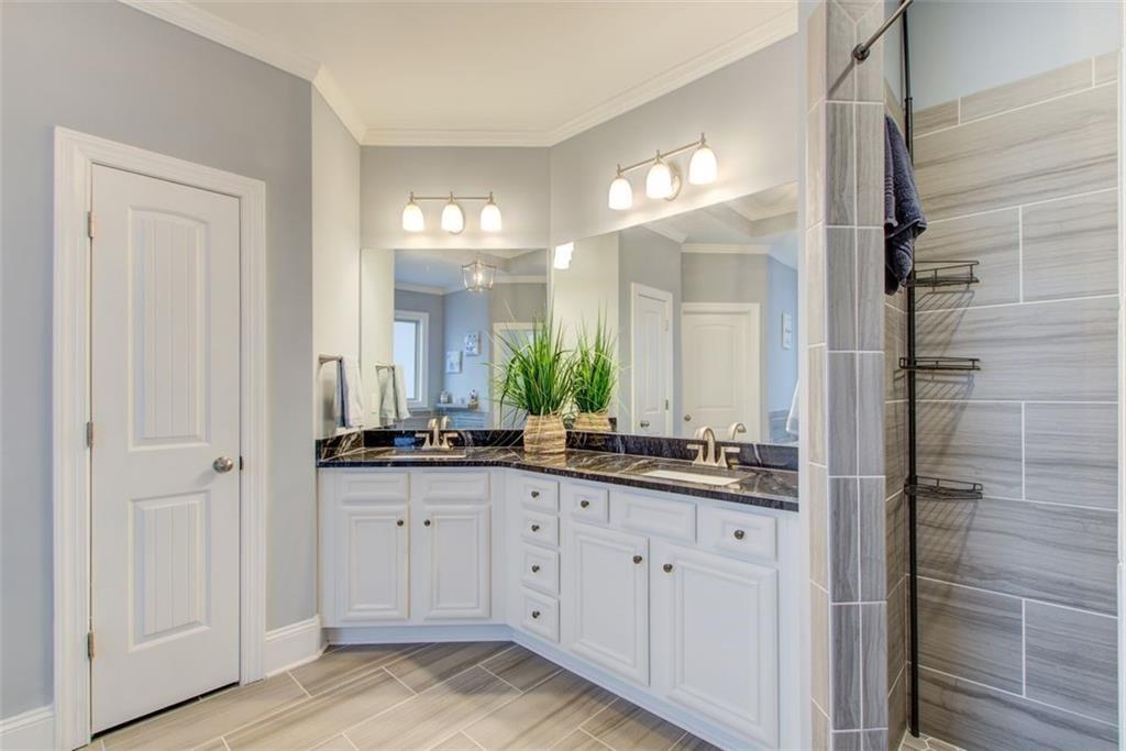 Canton, Georgia, 30114, United States, 4 Bedrooms Bedrooms, ,4 BathroomsBathrooms,Residential,For Sale,1792975