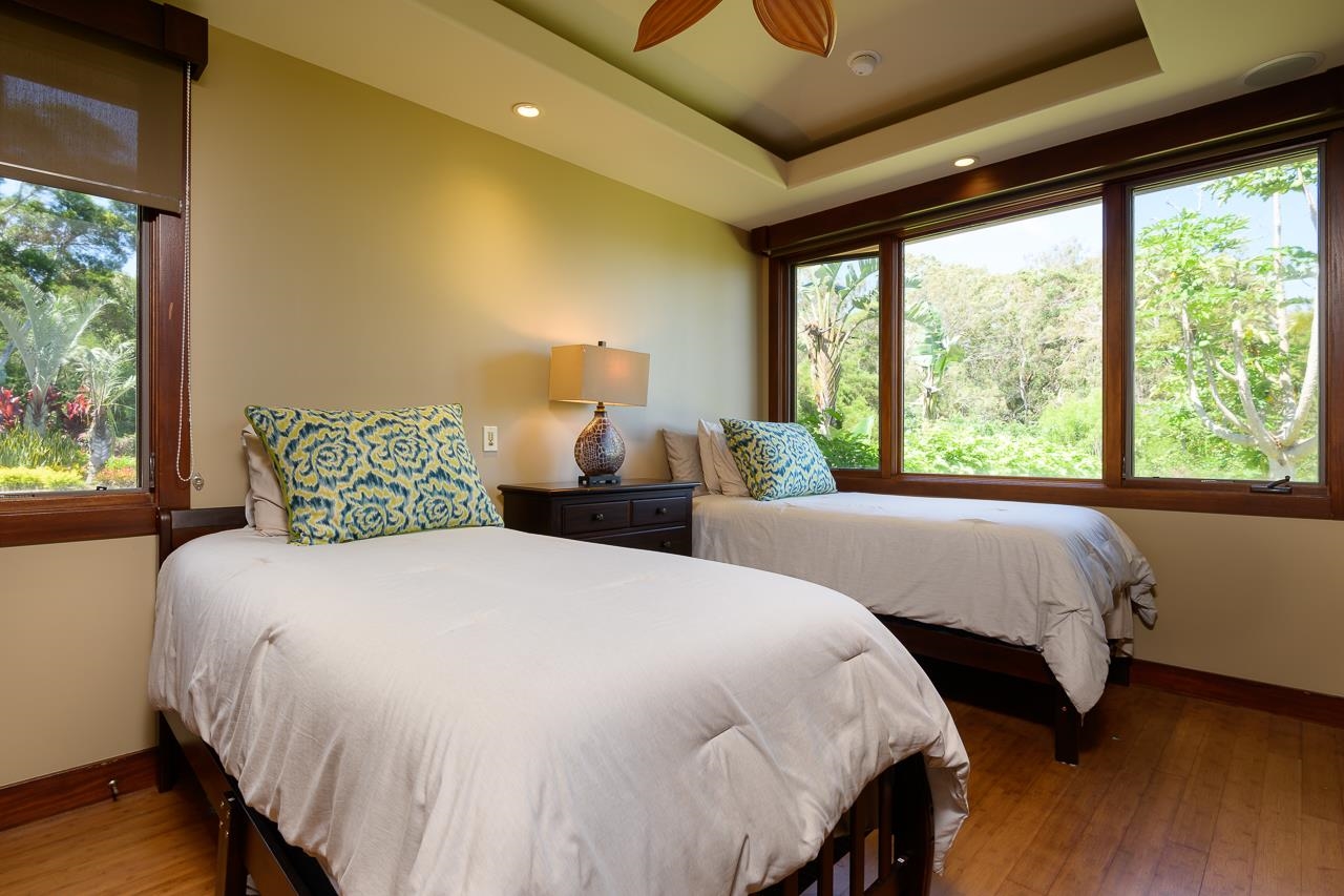 Lahaina, Hawaii, 96761, United States, 4 Bedrooms Bedrooms, ,6 BathroomsBathrooms,Residential,For Sale,1804640