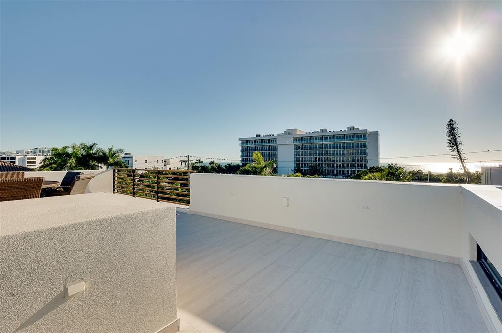 Sarasota, Florida, 34236, United States, 5 Bedrooms Bedrooms, ,6 BathroomsBathrooms,Residential,For Sale,1994803