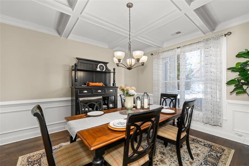 Buford, Georgia, 30518, United States, 6 Bedrooms Bedrooms, ,5 BathroomsBathrooms,Residential,For Sale,1987580