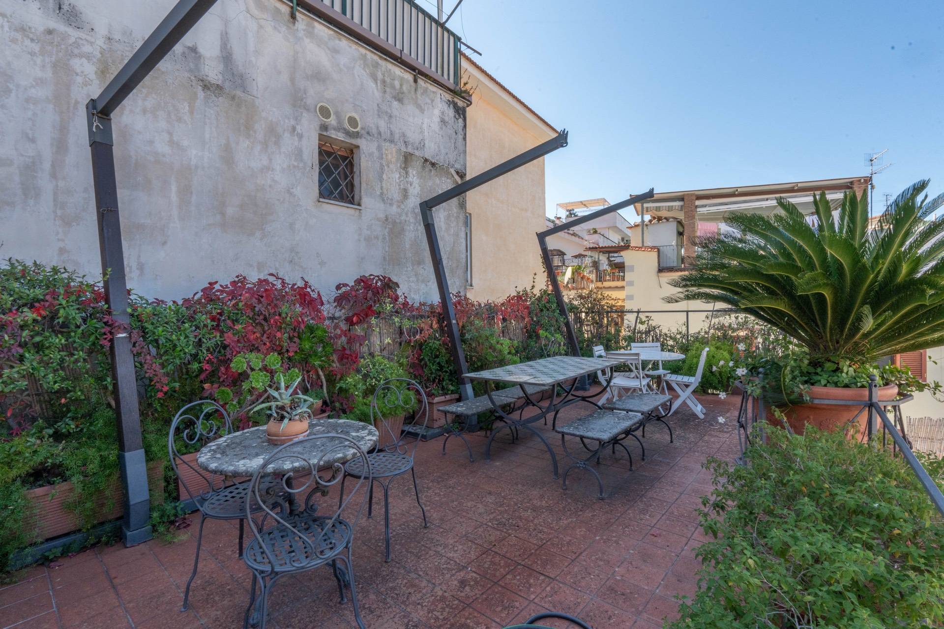 piazza seiano, Vico Equense, Napoli, 80069, IT, 4 Bedrooms Bedrooms, ,4 BathroomsBathrooms,Residential,For Sale,piazza seiano,1629621