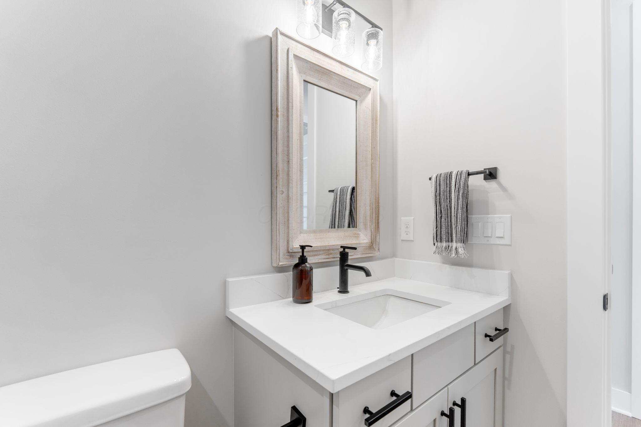 Lewis Center, Ohio, 43035, United States, 2 Bedrooms Bedrooms, ,2 BathroomsBathrooms,Residential,For Sale,2003347