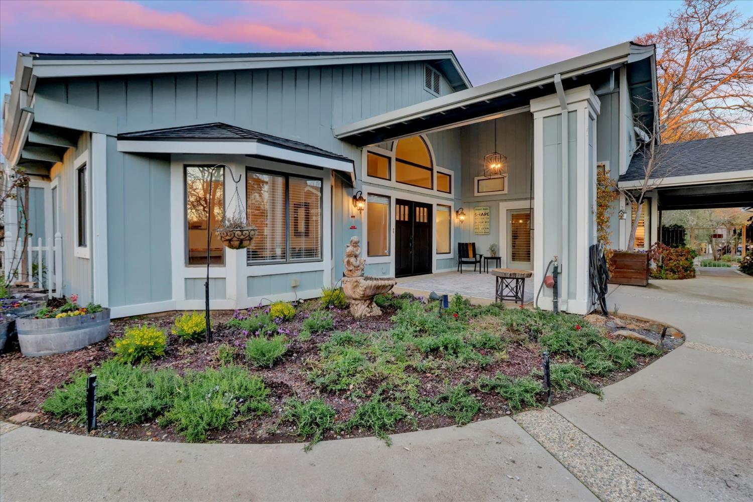 Auburn, California, 95602, United States, 3 Bedrooms Bedrooms, ,4 BathroomsBathrooms,Residential,For Sale,2020675