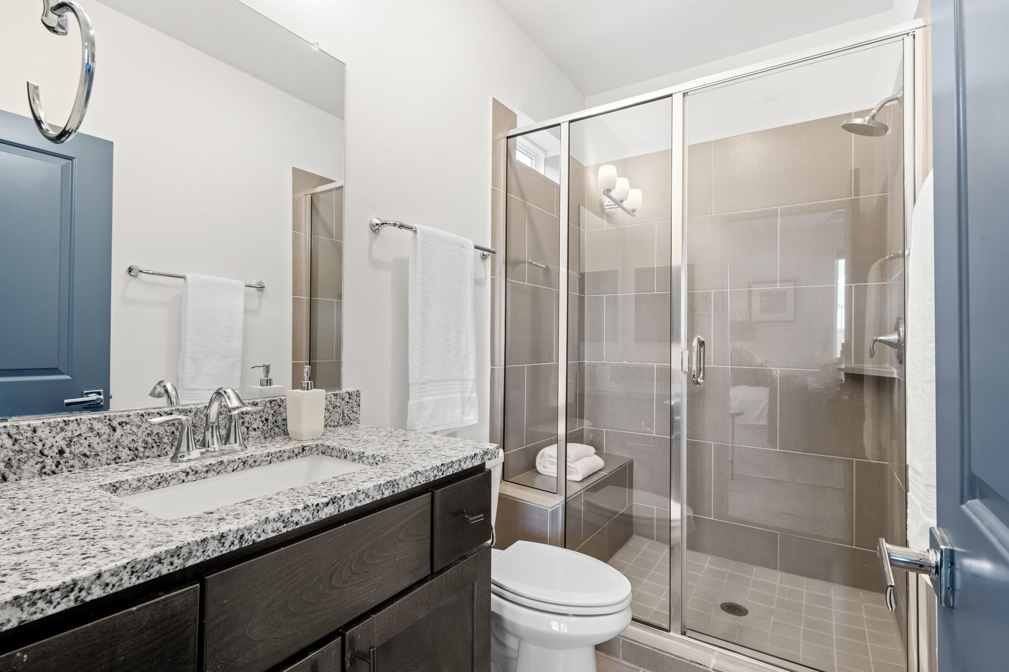  4534 Mimosa Drive - 物件實景