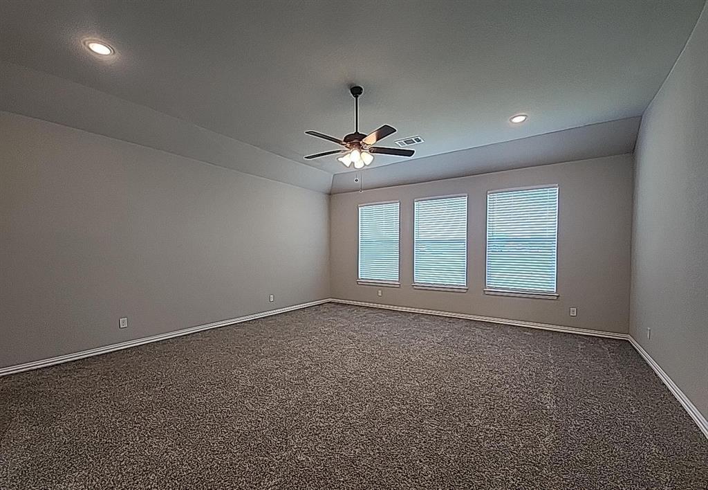 Farmersville, Texas, 75442, United States, 3 Bedrooms Bedrooms, ,3 BathroomsBathrooms,Residential,For Sale,1915215