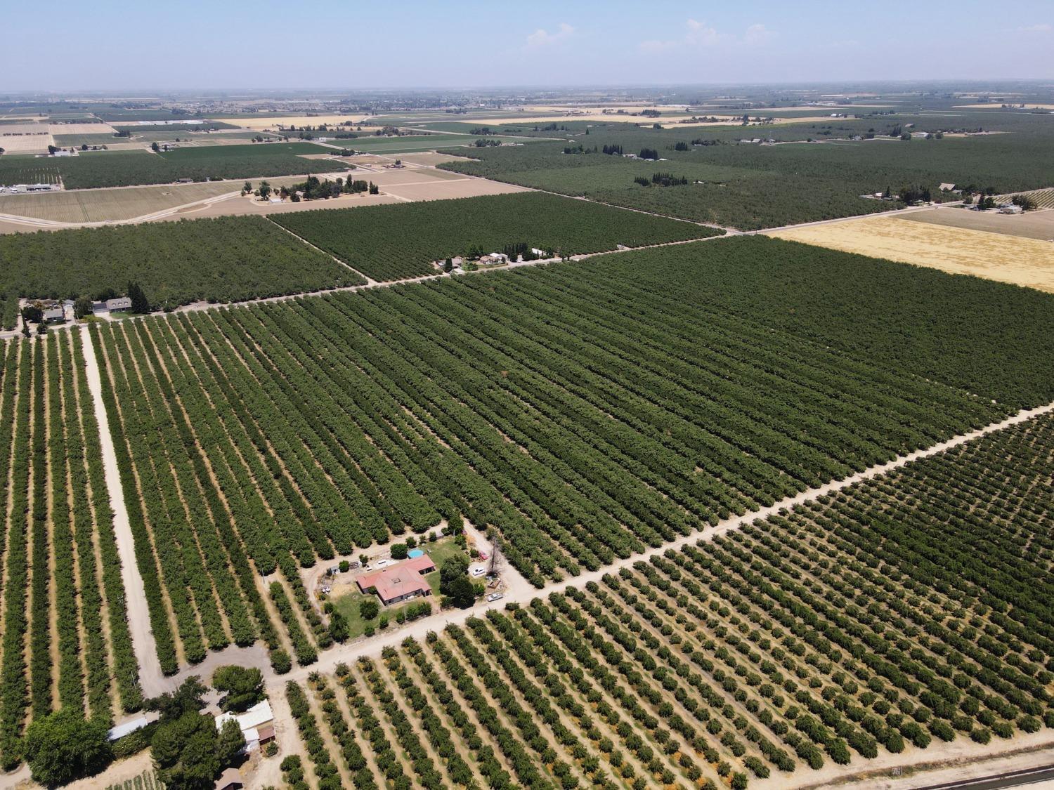 Livingston, California, 95334, United States, 4 Bedrooms Bedrooms, ,3 BathroomsBathrooms,Residential,For Sale,1975641