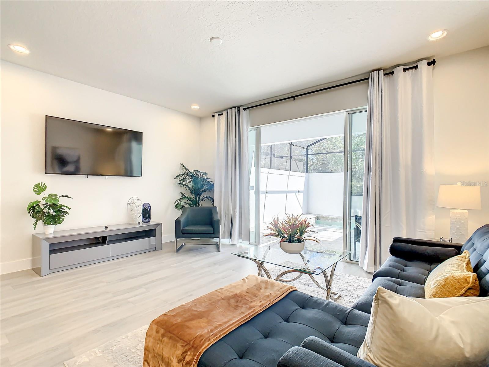 CLERMONT, Florida, 34714, United States, 3 Bedrooms Bedrooms, ,3 BathroomsBathrooms,Residential,For Sale,1981971