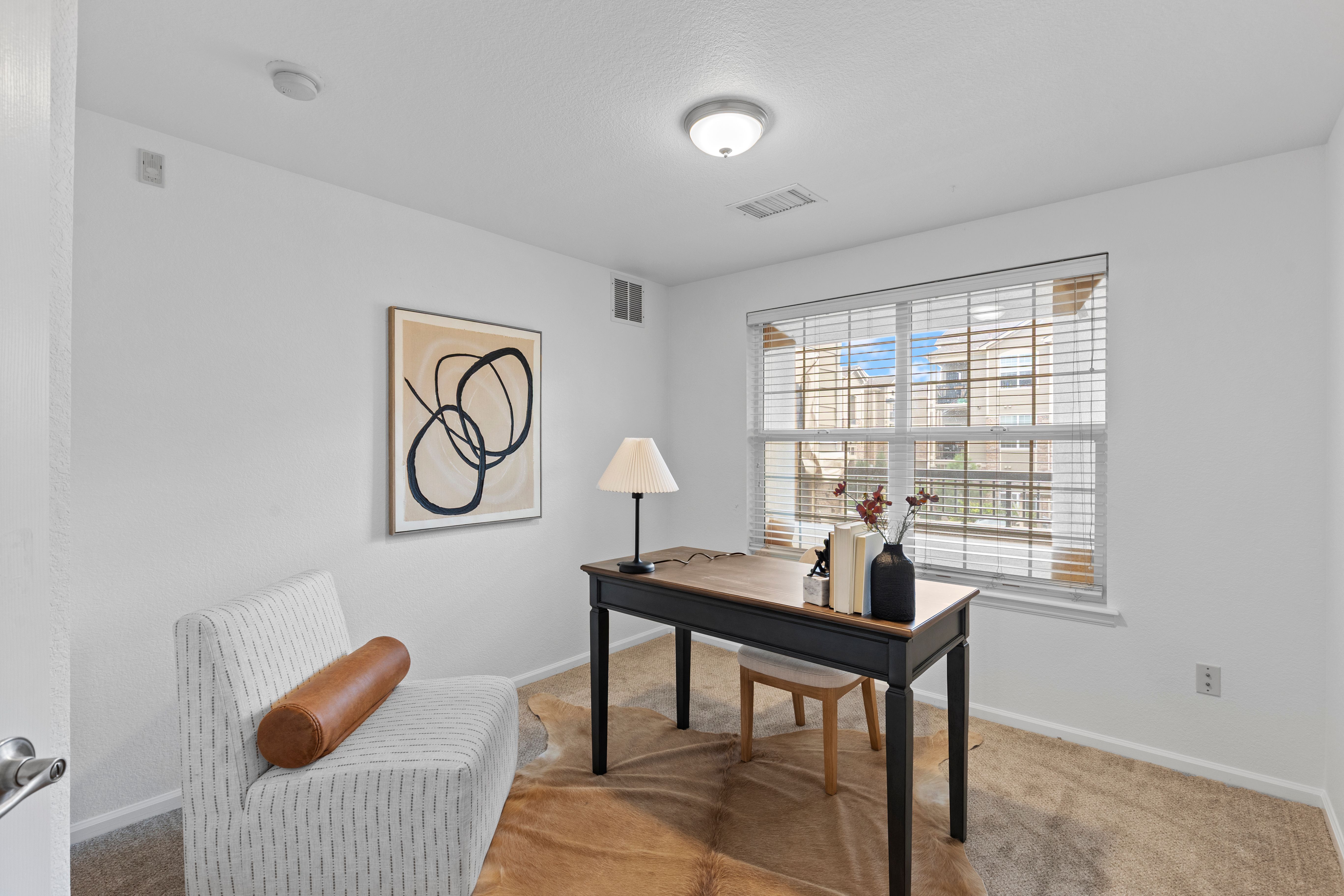  Thoughtfully updated, move-in ready in the highly sought after Prairie Walk - 物件實景