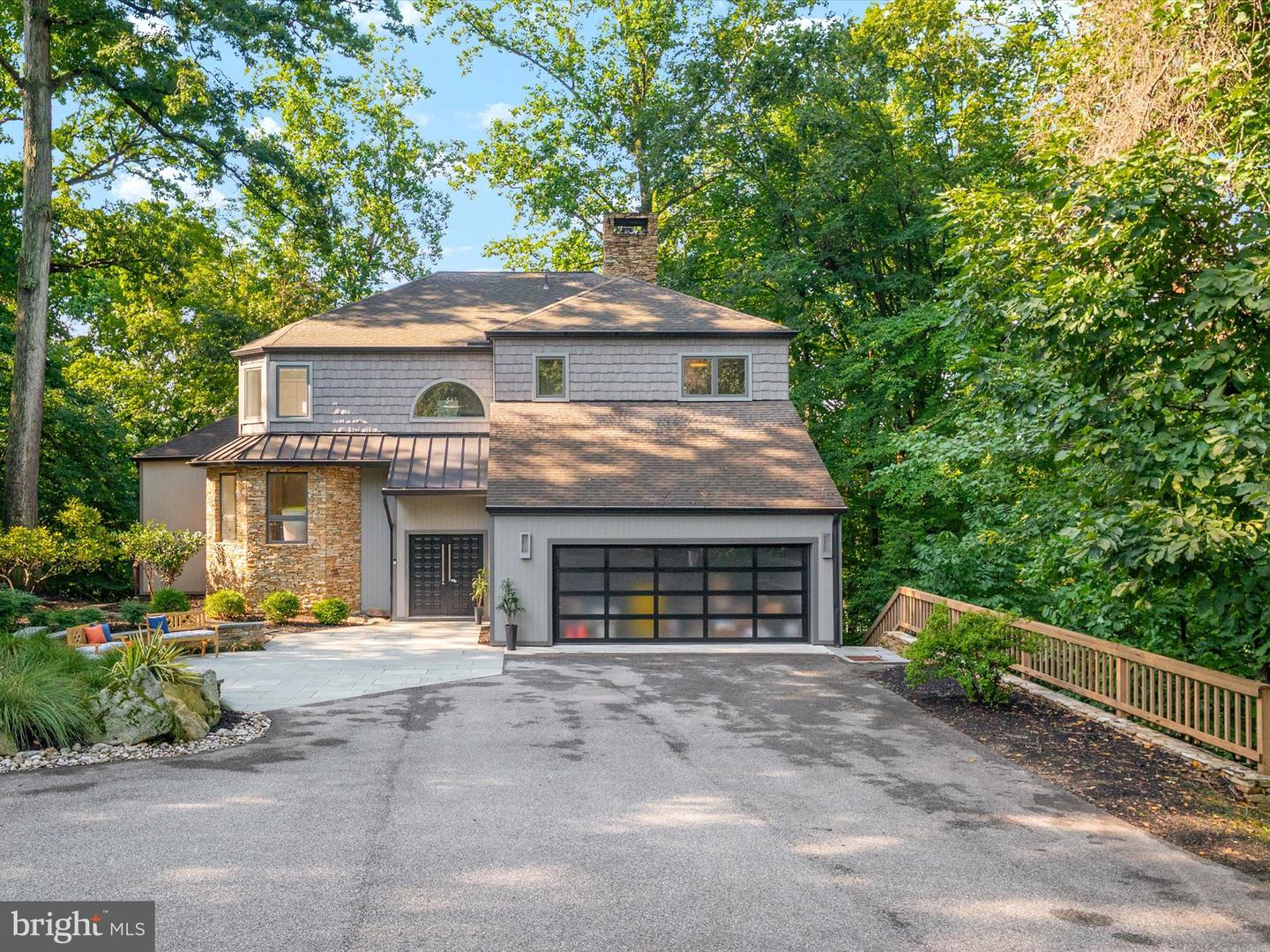 Annapolis, Maryland, 21401, United States, 5 Bedrooms Bedrooms, ,5 BathroomsBathrooms,Residential,For Sale,1895873