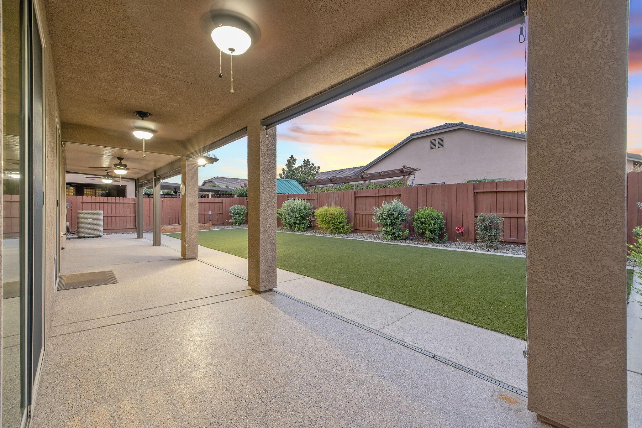 Visalia, California, 93277, United States, 3 Bedrooms Bedrooms, ,2 BathroomsBathrooms,Residential,For Sale,1937034