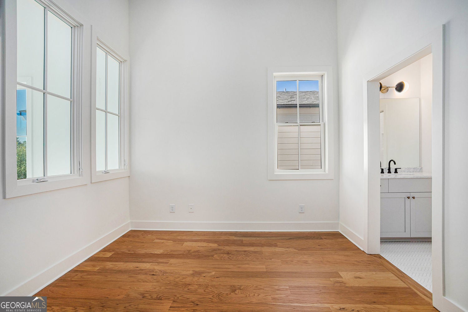 Fayetteville, Georgia, 30214, United States, 3 Bedrooms Bedrooms, ,3 BathroomsBathrooms,Residential,For Sale,1859111