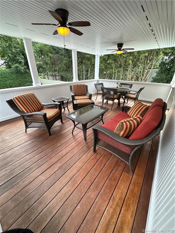 Stamford, Connecticut, 06905, United States, 2 Bedrooms Bedrooms, ,3 BathroomsBathrooms,Residential,For Sale,1987765