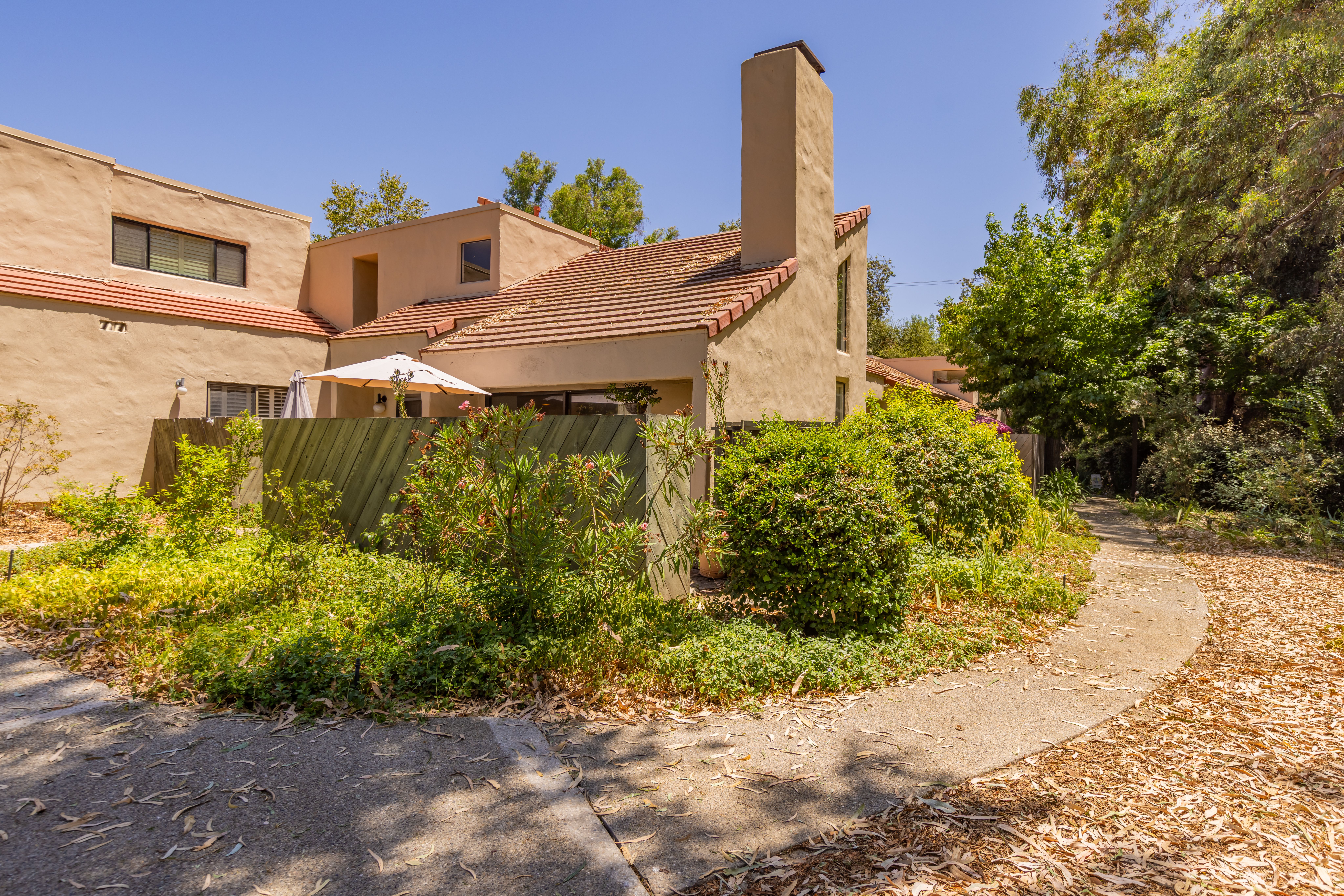  1001 Creekside Way unit D, Ojai, CA 93023 - 物件實景