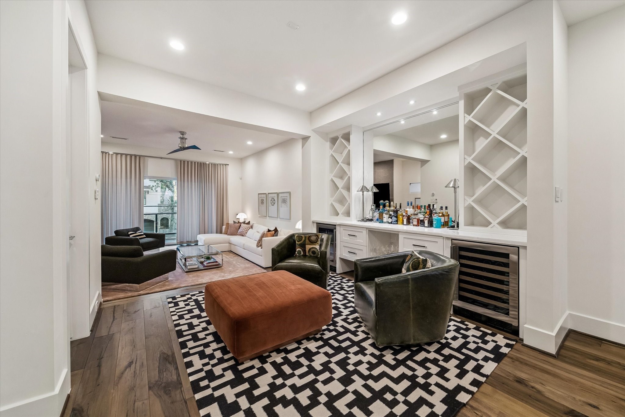  207 Birdsall Street - 物件實景