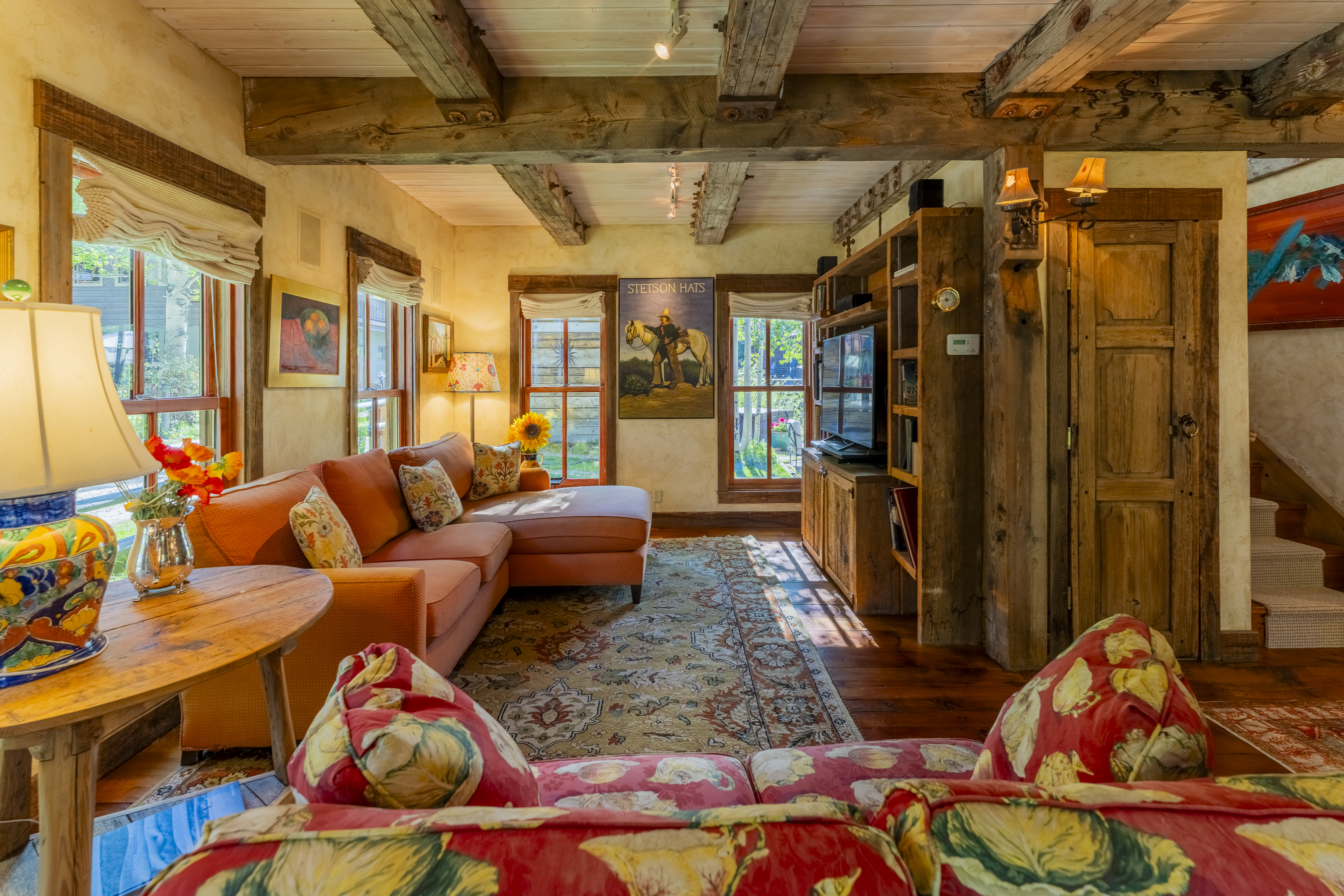  BEAR ALLEY - Unwrap The Fairytale - A Once-In-A-Lifetime Creekside Compound - 物件實景