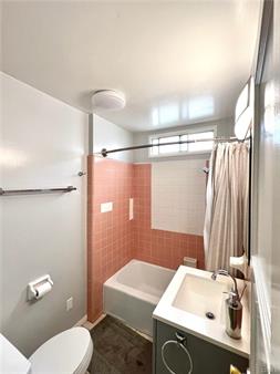 Fullerton, California, 92831, United States, 2 Bedrooms Bedrooms, ,2 BathroomsBathrooms,Residential,For Sale,1921827