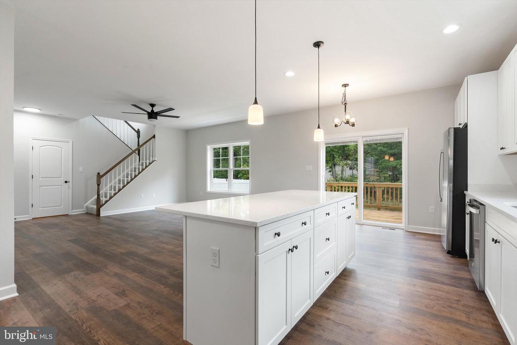 Boyce, Virginia, 22620, United States, 3 Bedrooms Bedrooms, ,3 BathroomsBathrooms,Residential,For Sale,1980169