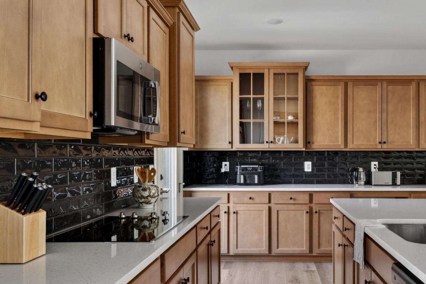  4991 Longmire Way, Chantilly, VA, 20151 - 物件實景