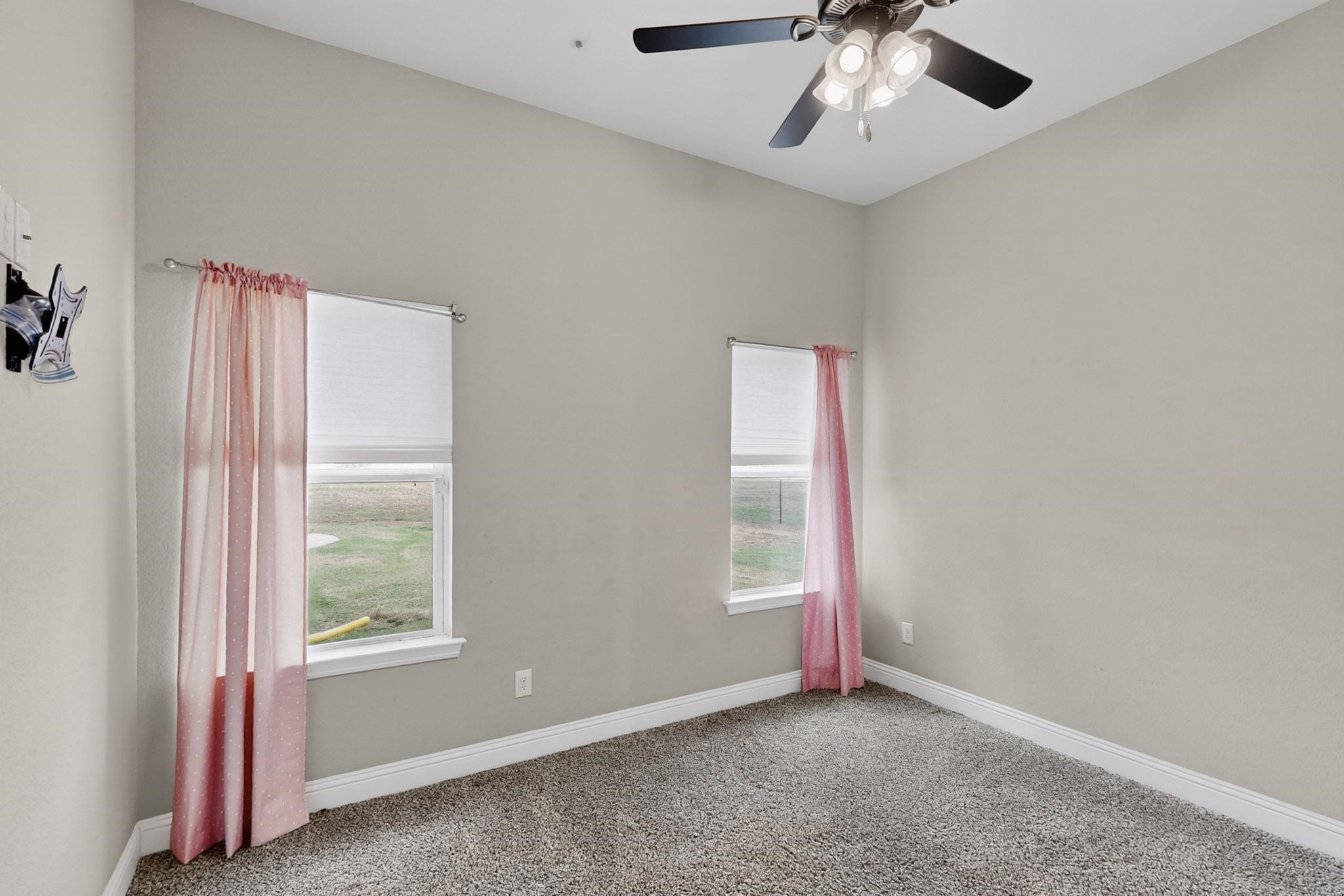 Godley, Texas, 76044, United States, 4 Bedrooms Bedrooms, ,3 BathroomsBathrooms,Residential,For Sale,1956819