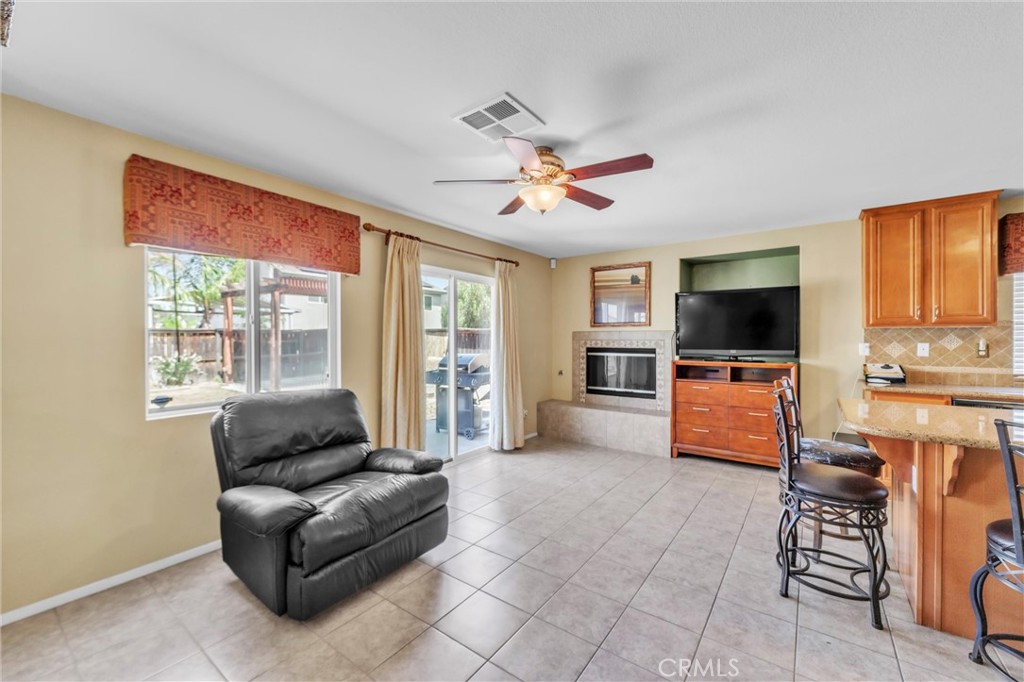 Hemet, California, 92545, United States, 6 Bedrooms Bedrooms, ,3 BathroomsBathrooms,Residential,For Sale,2040744