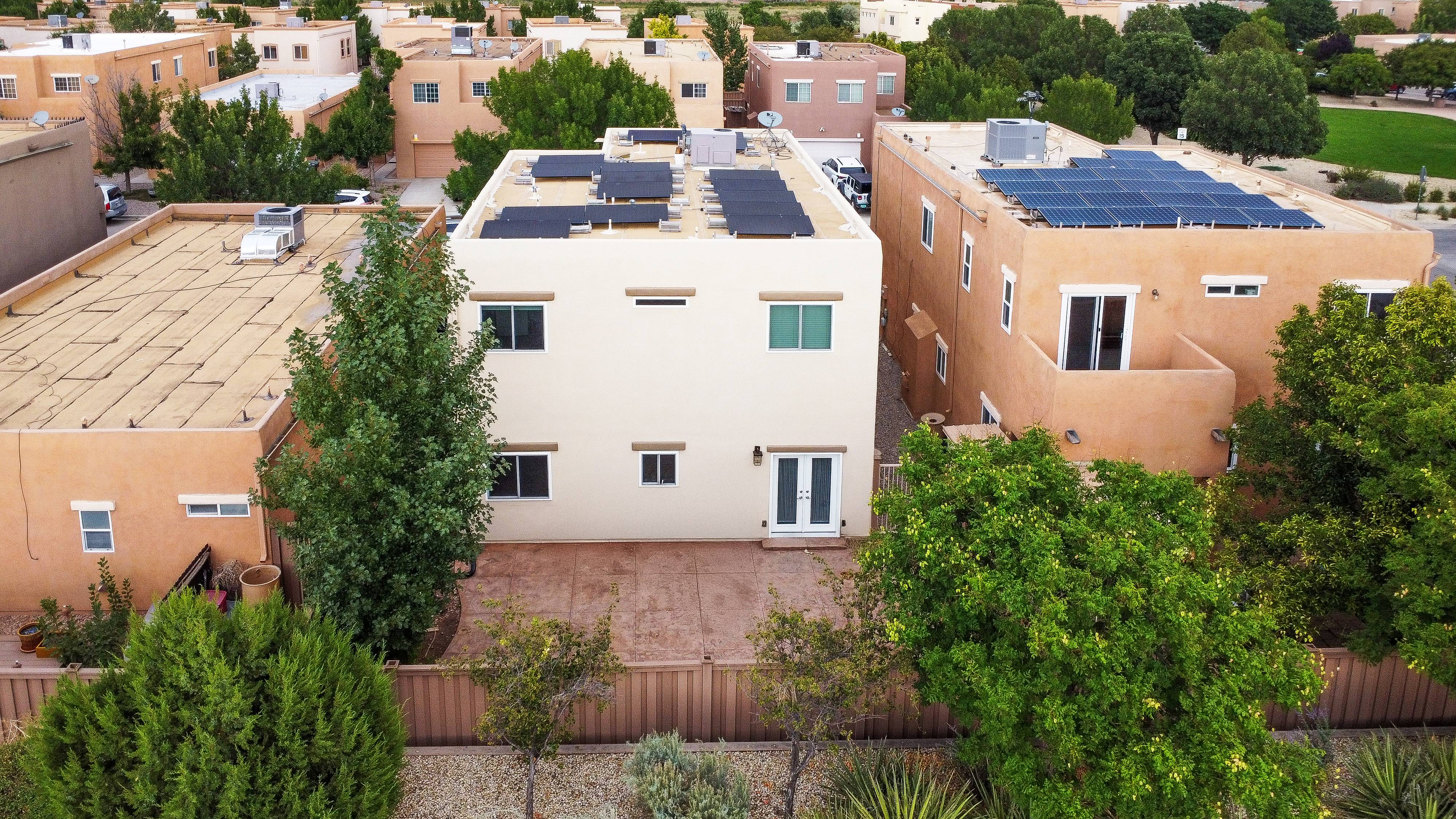 Santa Fe, New Mexico, 87508, United States, 5 Bedrooms Bedrooms, ,3 BathroomsBathrooms,Residential,For Sale,1977454